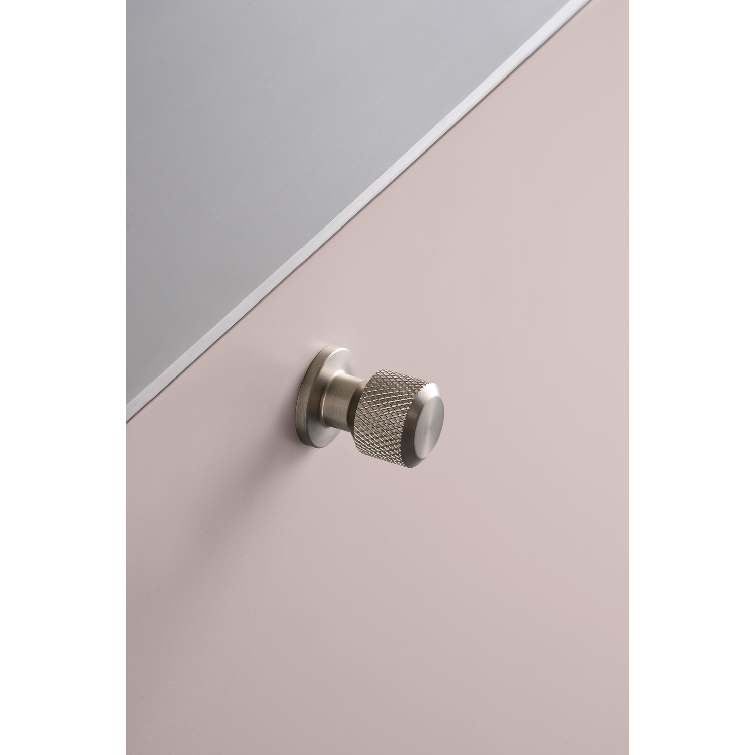 Bouton manor round ø30x35 zamac look inox 